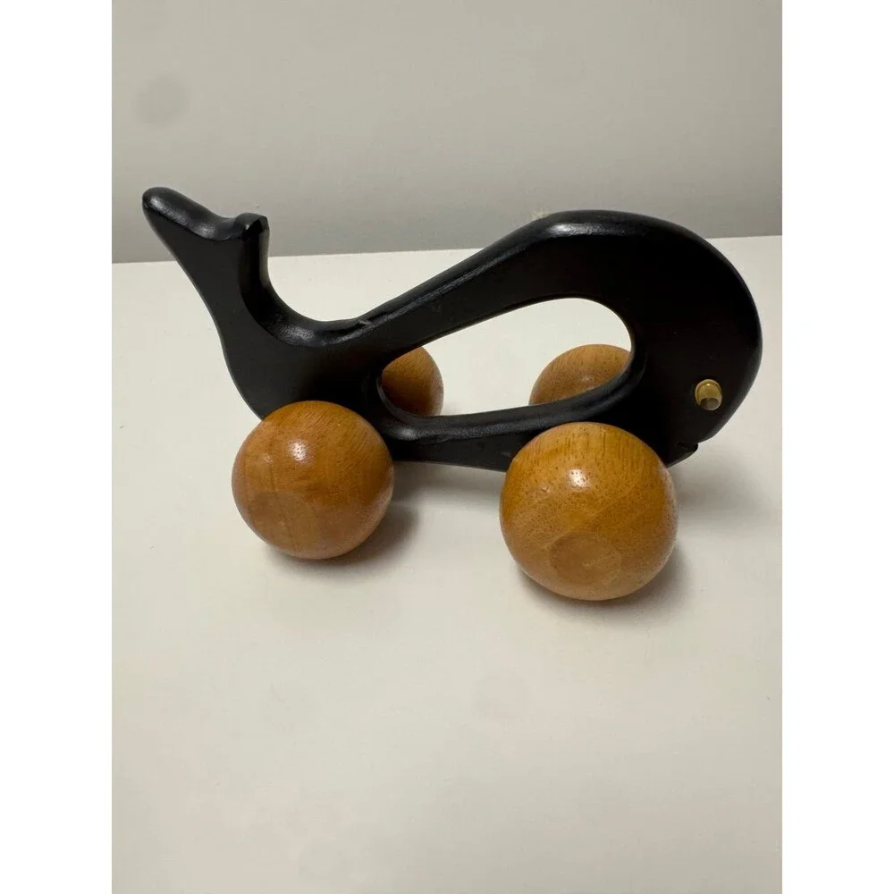 Vtg Wood Whale Pusher Toy Rolling Wheels Googly Eyes Massager